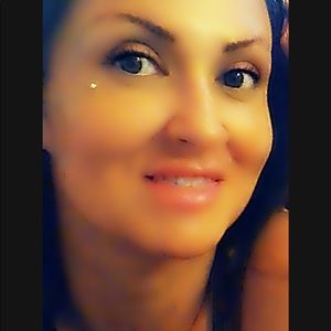 Meet your Posher, Jeanette